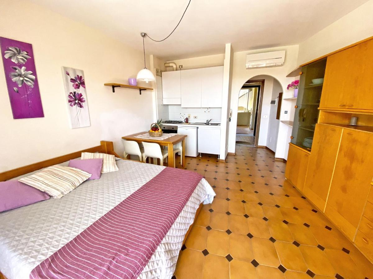 Casa Vacanze Stelle Marine Santo Stefano al Mare Exterior foto