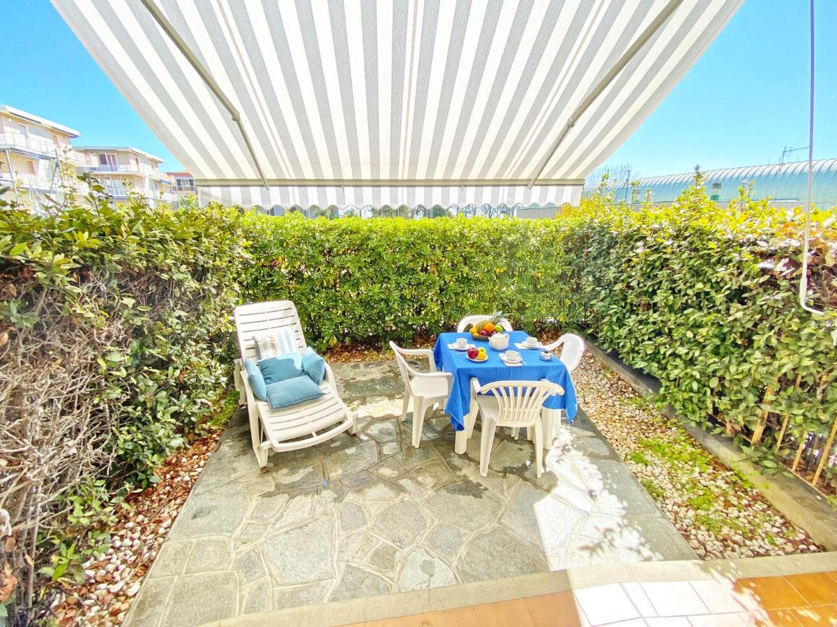 Casa Vacanze Stelle Marine Santo Stefano al Mare Exterior foto